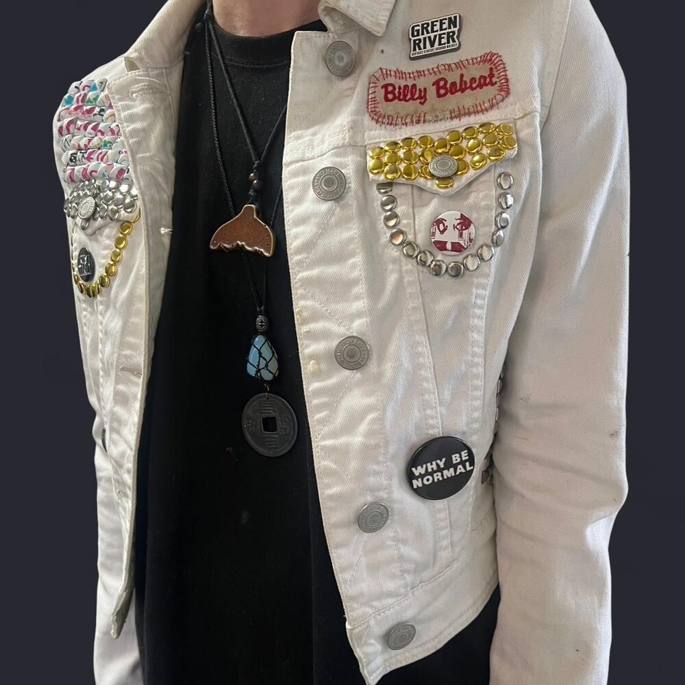 custom denim jacket - Picture 5 of 6